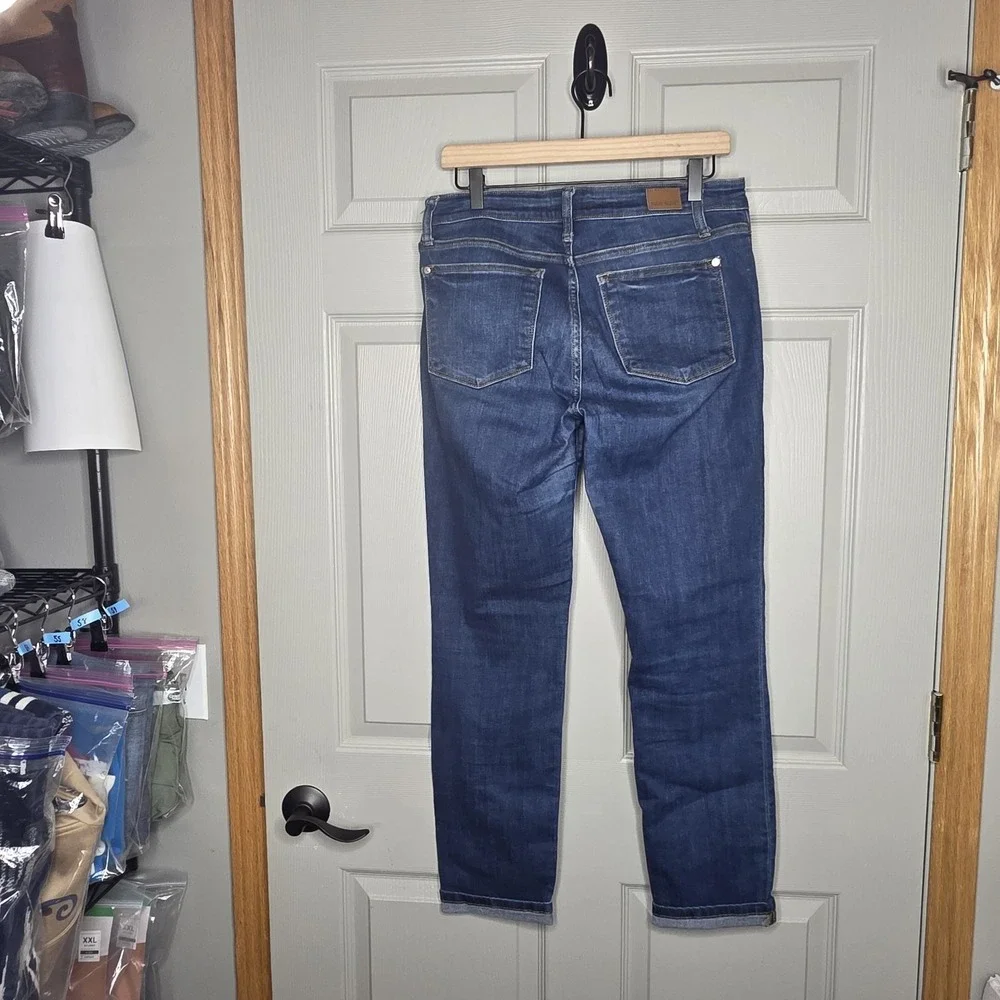 JUDY BLUE 11 l 30 Mid Rise Straight Fit Jean Women Denim Comfort Strech